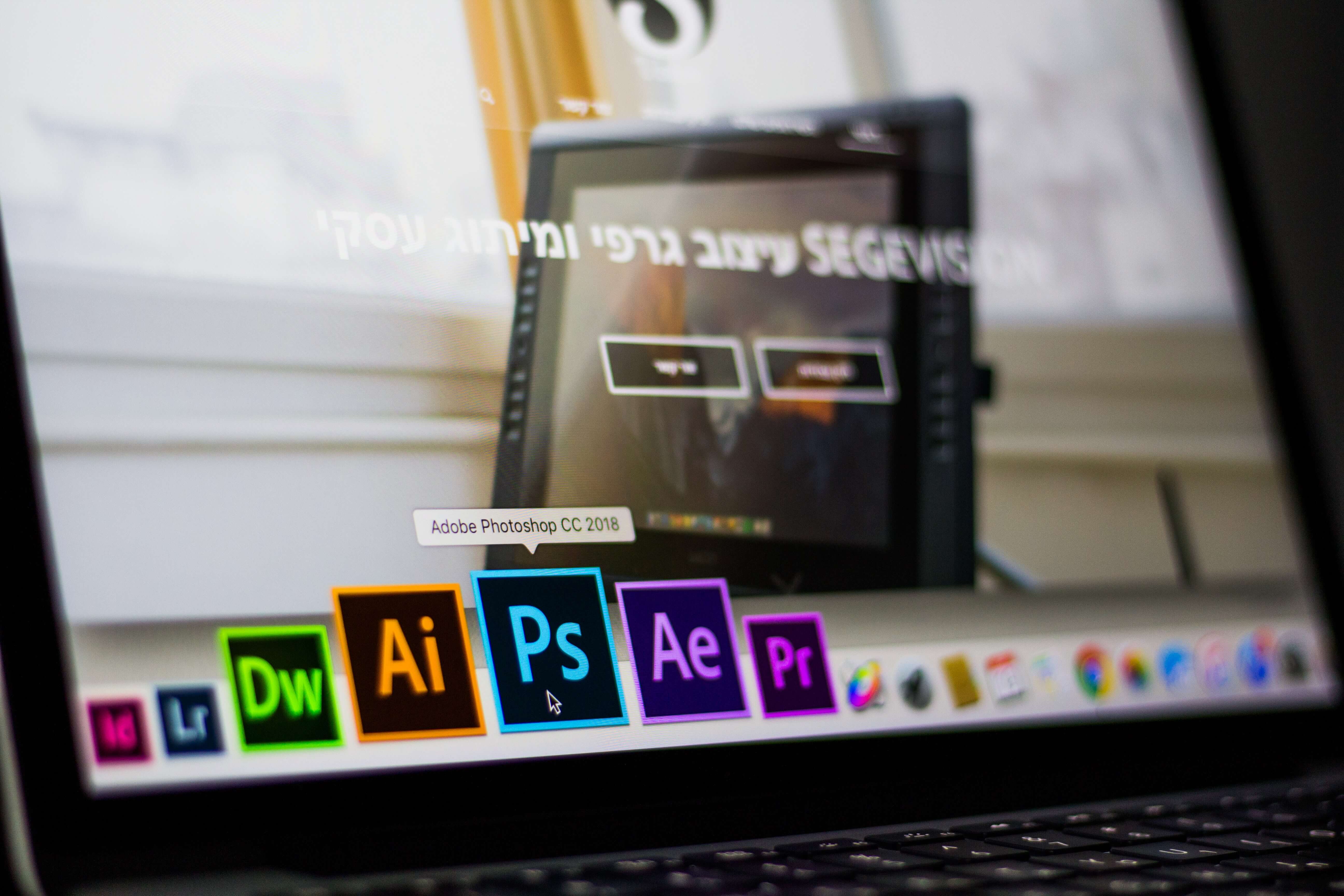 7 Free Adobe Photoshop Alternatives